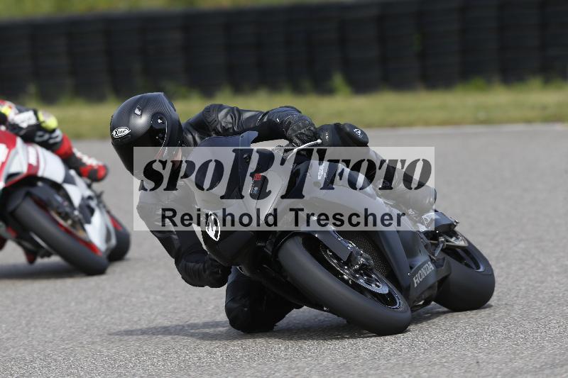 /Archiv-2025/07 19.04.2025 Speer Racing ADR/Gruppe rot/3
